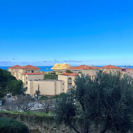 Vue A Ile Rousse Lägenhet *